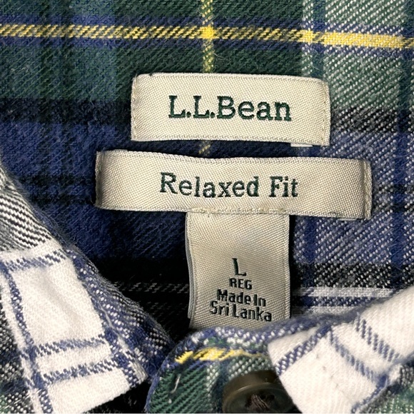 LL Bean Shirt Womens Large Green Blue Plaid Relaxed Fit Flannel Button Front - Picture 2 of 7